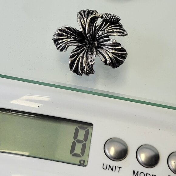 Antique Rhodium Hibiscus Brooch Medium Size Pin - Picture 6 of 6